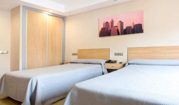 Hôtel 2 étoiles à Puig (Valencia) <br /> Moto GP Valence circuit Cheste